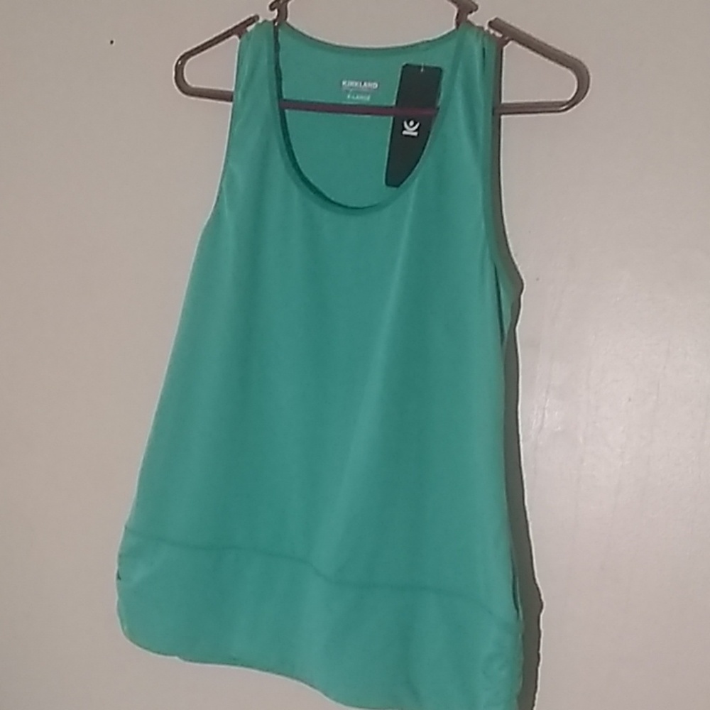 Kirkland Signature Razorback Tank XL